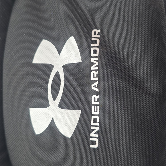 Under Armour Sideline Cooler - Picture 5 of 5